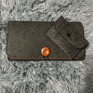 002 COMBO: Felt pouch with purse